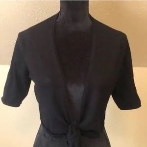 Torrid Tie Front Shrug Size 00X